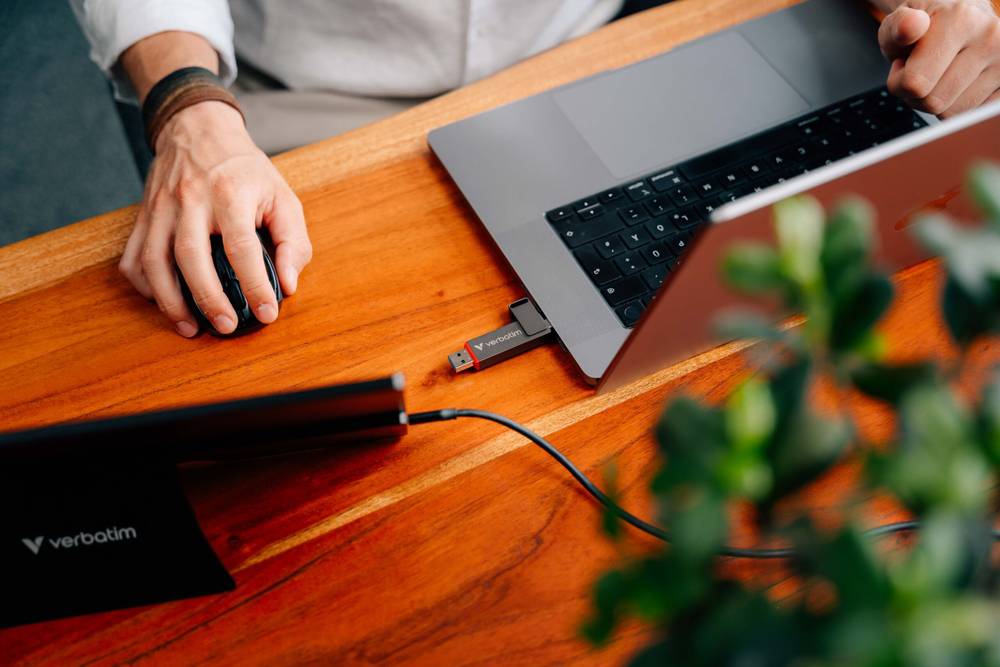 Verbatim USB Drive 3.2 Dual QuickStick USB-C/USB-A 256GB - Image 5