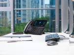 Yealink IP Phone Desktop PoE 7'' Gigabit, USB, Expansion, Color TouchScreen SIP-T77U - Image 4